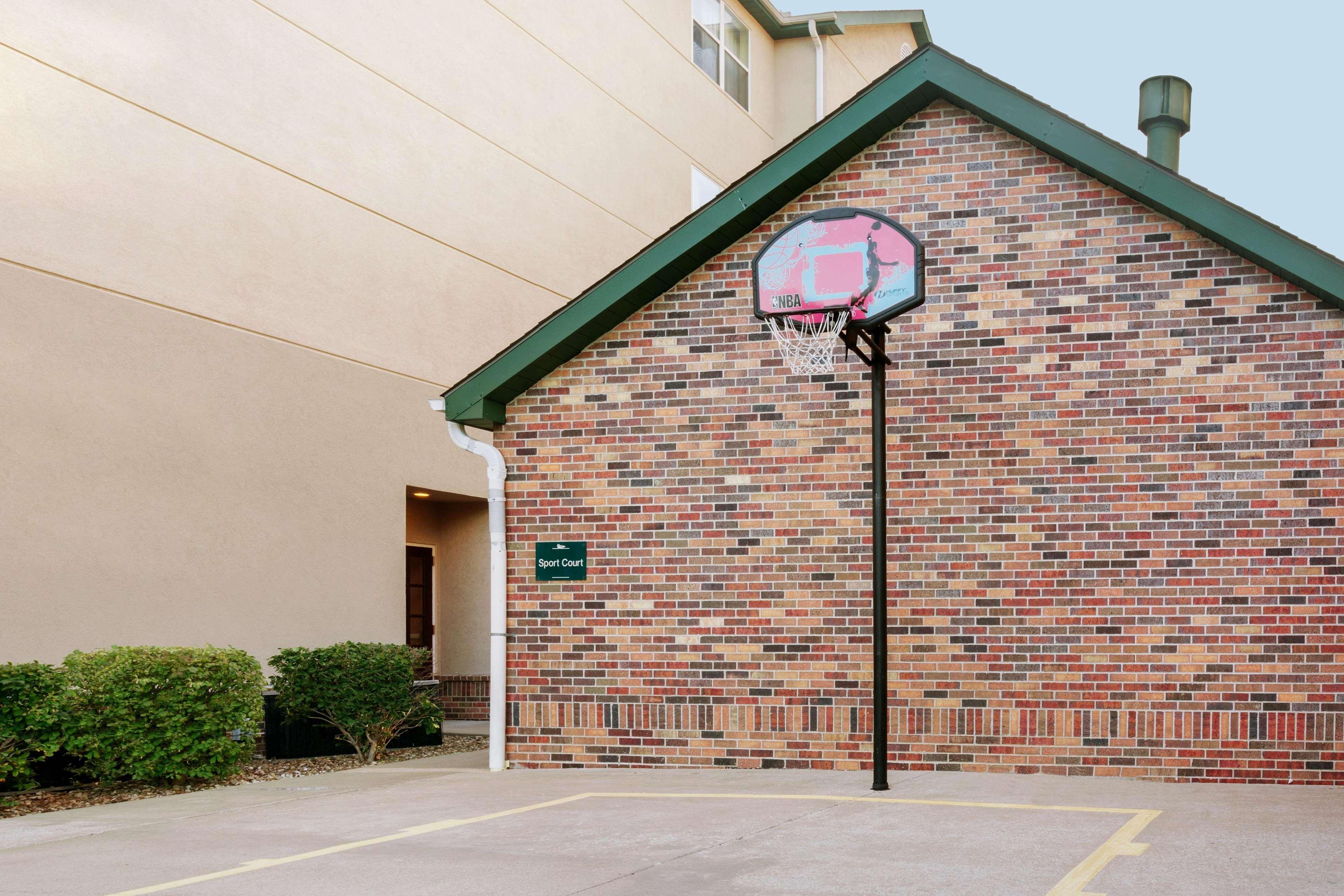 Homewood Suites By Hilton Kansas City/Overland Park Exterior photo