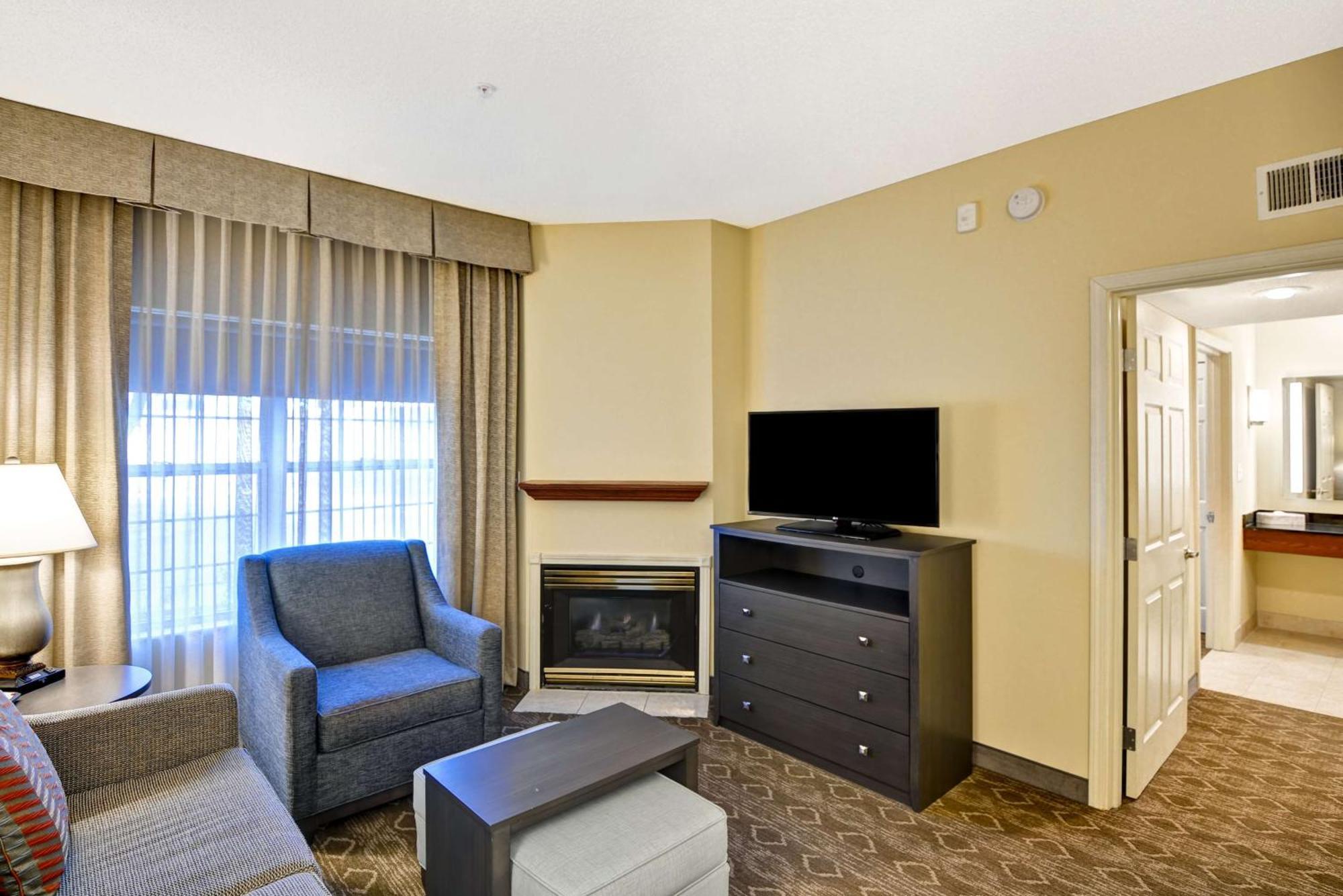 Homewood Suites By Hilton Kansas City/Overland Park Exterior photo