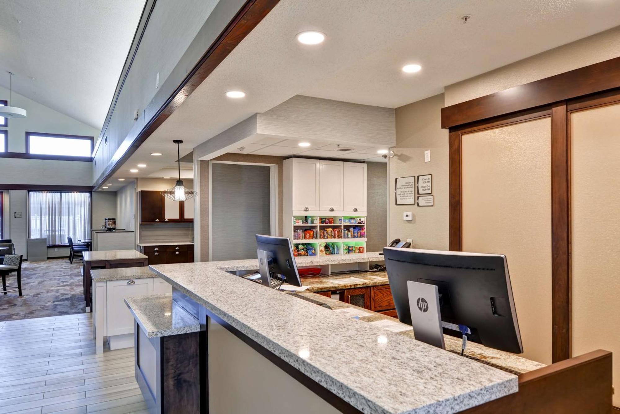 Homewood Suites By Hilton Kansas City/Overland Park Exterior photo