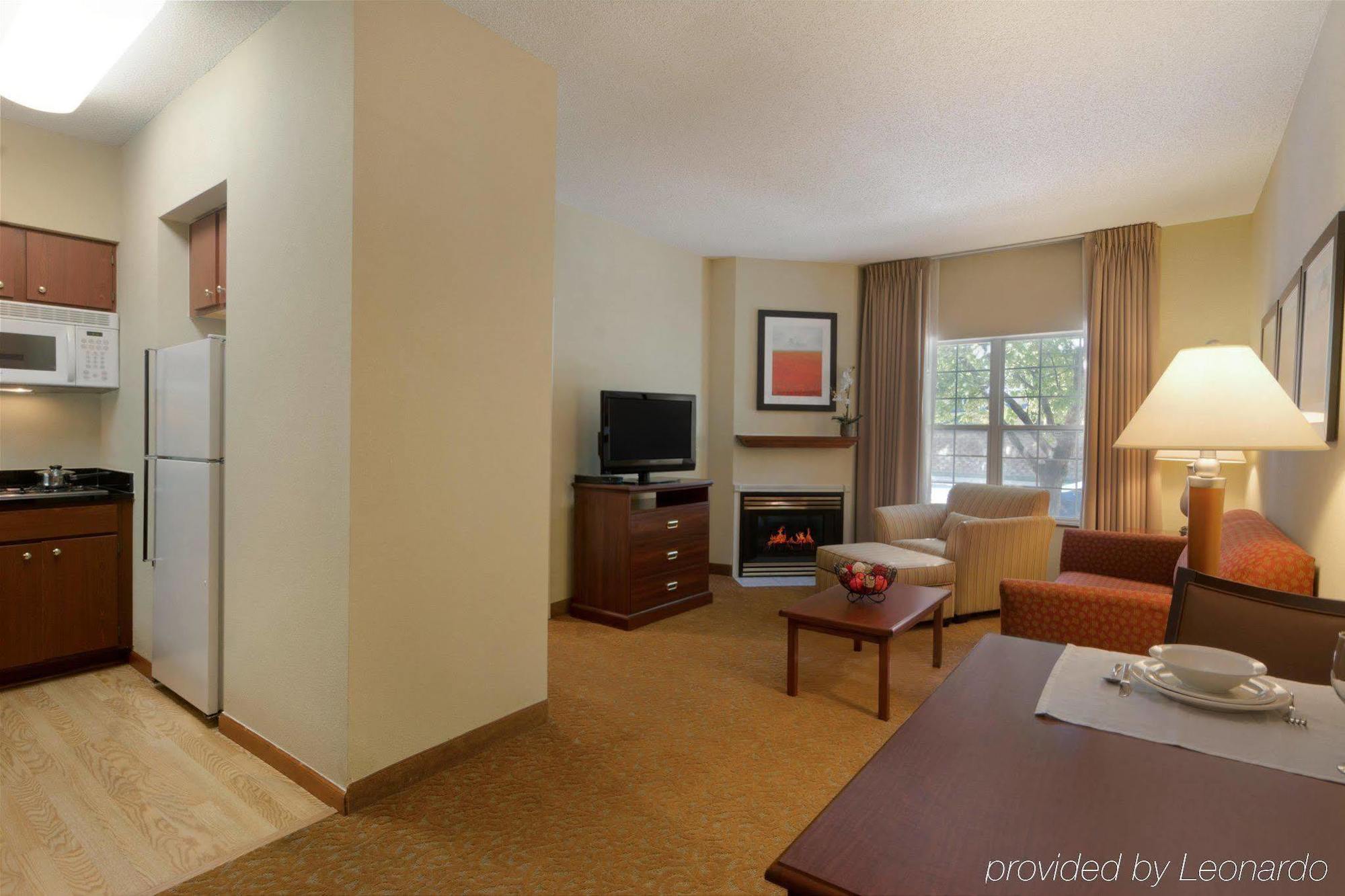 Homewood Suites By Hilton Kansas City/Overland Park Exterior photo